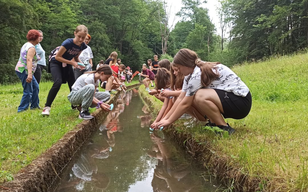 Naravoslovni dan ob učno-sprehajalni poti Rača